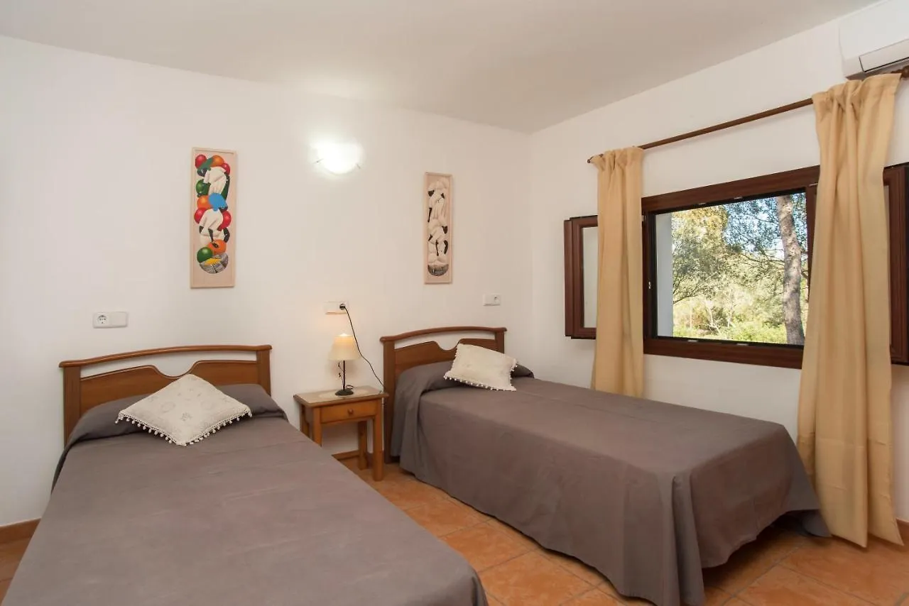 Finca Naveta Cala Ferrera