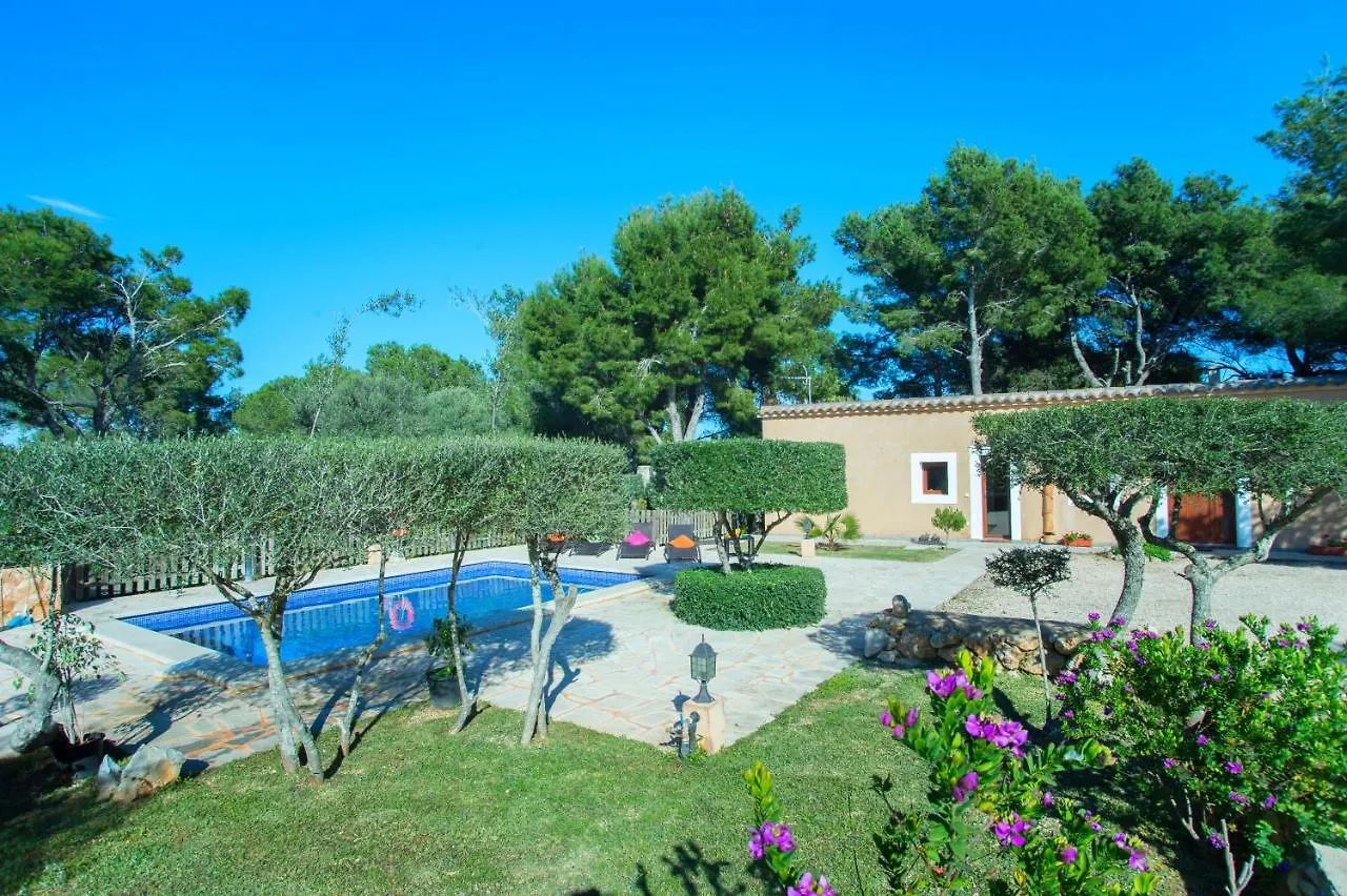Finca Naveta Cala Ferrera  0*, Cala Ferrera (Mallorca) Spain